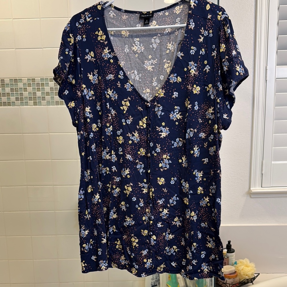 Torrid Blue Floral V-Neck Blouse
